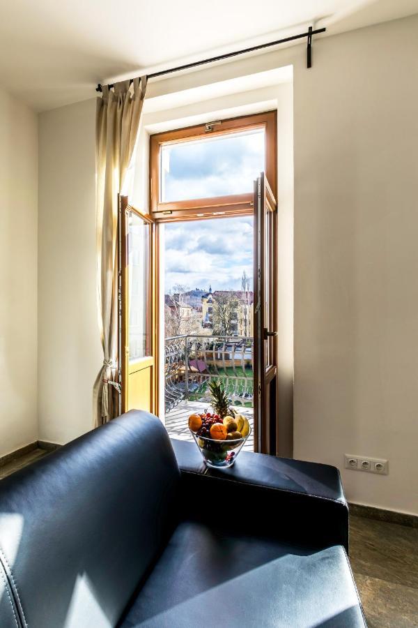 Teplice Apartments U Schodu ภายนอก รูปภาพ